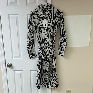 NWT Universal Standard Black and White Wrap Long Sleeve Dress